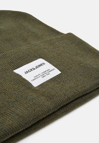 Jack & Jones JACLONG BEANIE - Muts - forest night