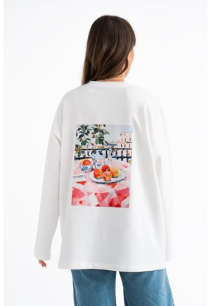 Longsleeve - white