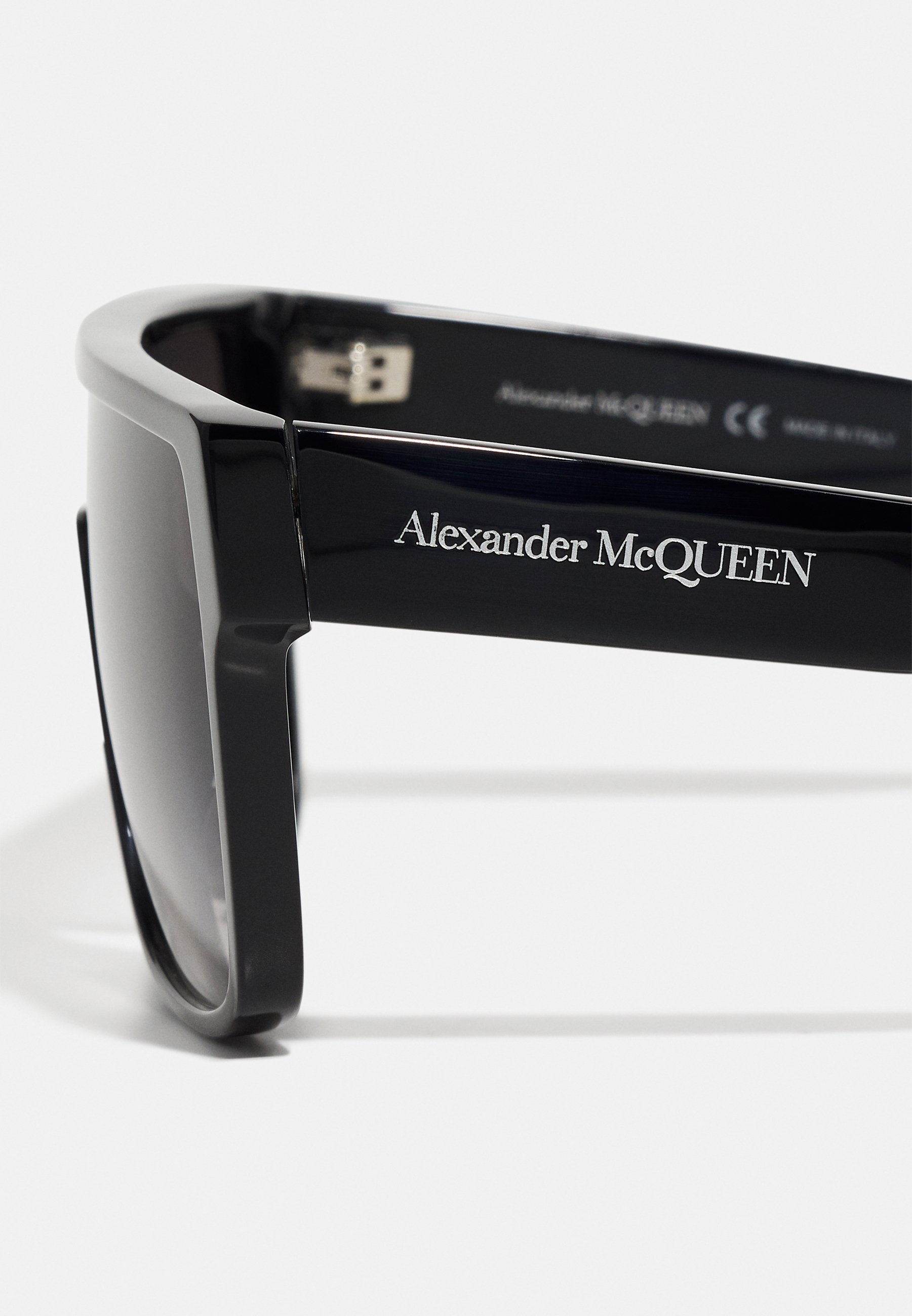 まさとや　Alexander McQueen kozaki-mcq-alexander-mcqueen-
