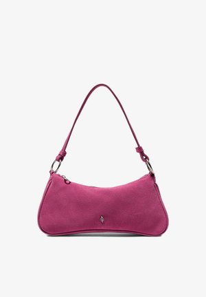 Mala ružičasta torbica od brušene kože s srebrnim patentnim zatvaračem i prstenovima, zakrivljenog pravokutnog oblika i jednim remenom za nošenje na ramenu.