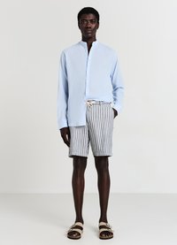 Calliope BERMUDA LINO RIGATO - Shorts - var blu navy