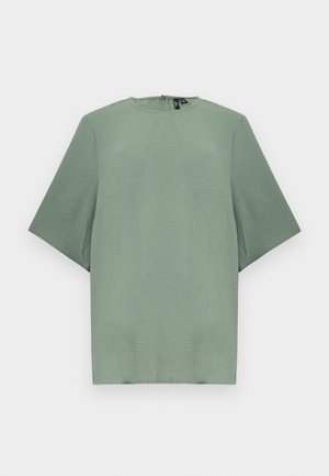 Μπλούζα κοντομάνικη σε χρώμα φασκόμηλο με στρογγυλή λαιμόκοψη και φερμουάρ στο πίσω μέρος.