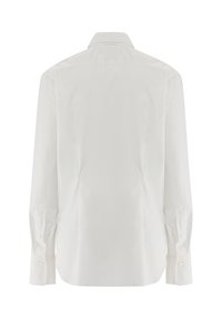 Camicia bianca a maniche lunghe realizzata in tessuto liscio, caratterizzata da un colletto classico, polsini con bottoni e un design posteriore pulito e semplice.