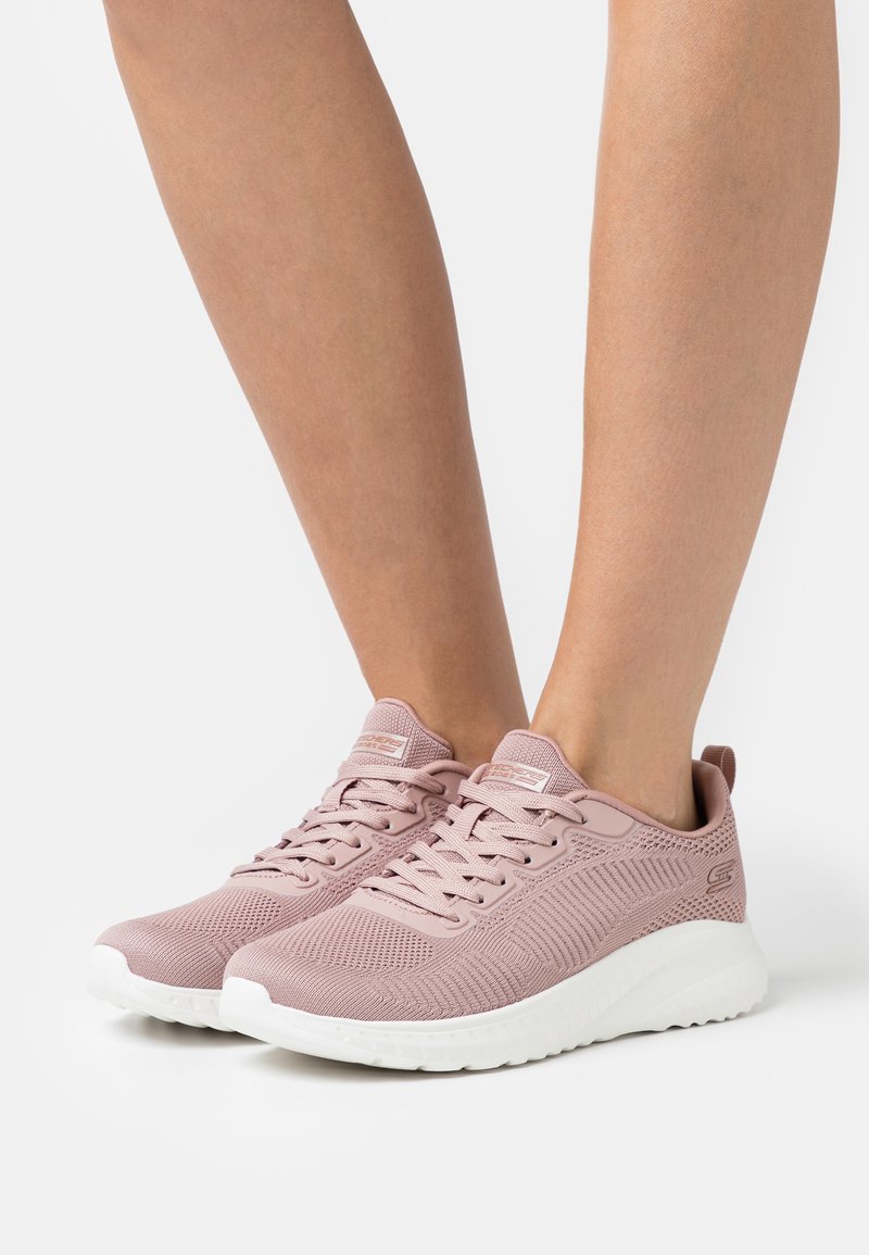 Skechers Wide Fit - BOBS SQUAD CHAOS - Zapatillas - blush, Ampliar