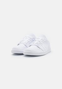 Jordan Zapatillas - white