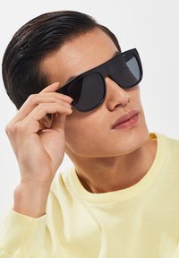 Hawkers RUNWAY - Päikeseprillid - black