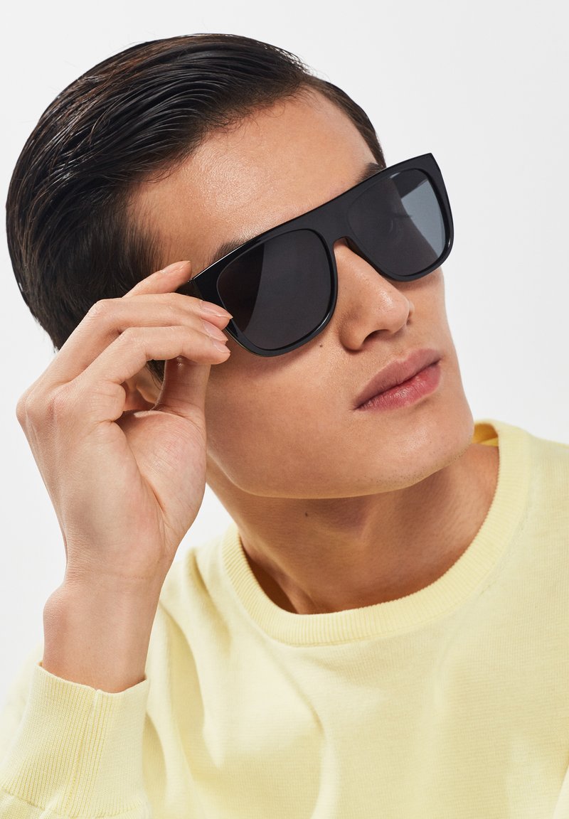 Hawkers RUNWAY - Päikeseprillid - black