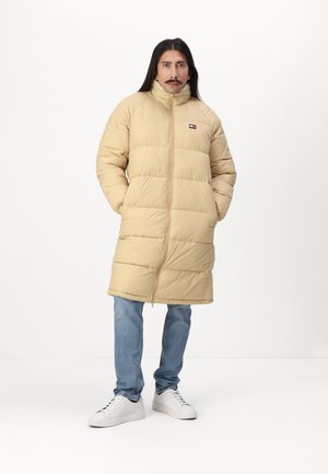 PUFFER - Winter coat - gentle gold