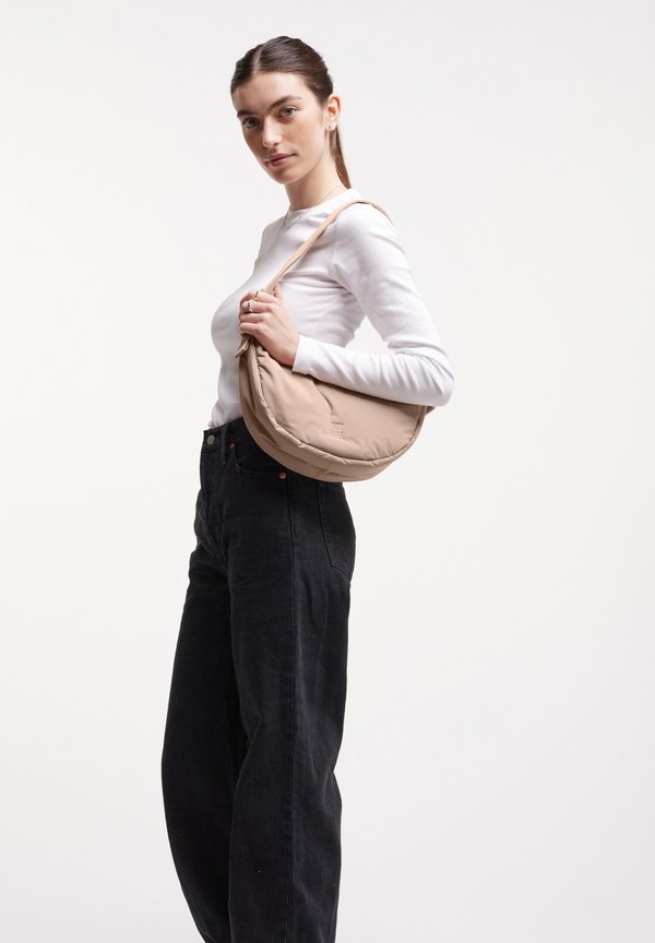 CLOUD MOON MONOCHROME - Handtasche - sandbar