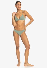 Roxy CLASSICS MIT MODERATER BEDECKUNG F - Bikini-Hose - gzc/grün ...