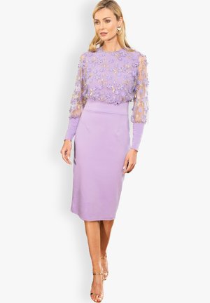 HotSquash EMBROIDERED EMMA - Shift dress - lavender