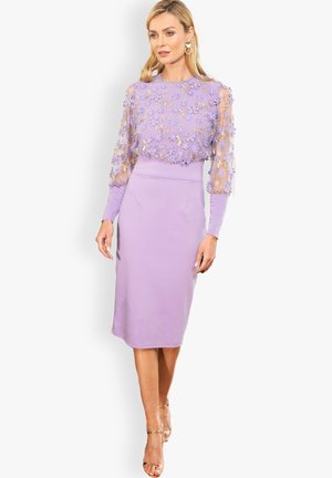 EMBROIDERED EMMA - Shift dress - lavender