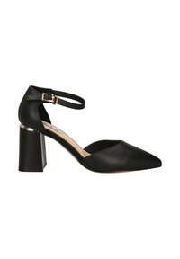 Scarpe col tacco in pelle nera con punta affusolata, cinturino alla caviglia e tacco a blocco spesso con dettagli dorati per la stabilità.