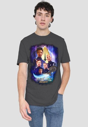 Gray cotton t-shirt featuring a colorful print with characters from "Star Trek: Discovery," ship, and logo; round neckline, short sleeves.