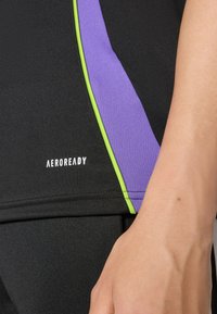 adidas Performance TIRO24 WOMEN - T-skjorte til trening - black/purple rush