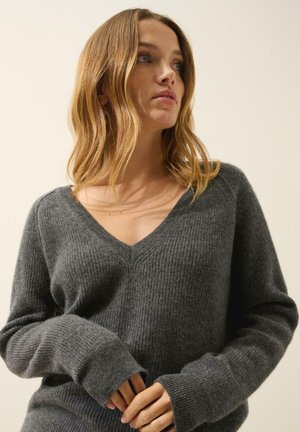 ARISTA V-NECK - Maglione - heather anthracite