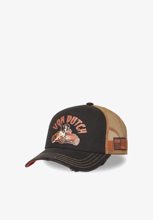 Casquette trucker en mesh noir et marron avec une visière usée, présentant une pin-up rétro avec une hot rod et le texte « Von Dutch » sur le panneau avant.