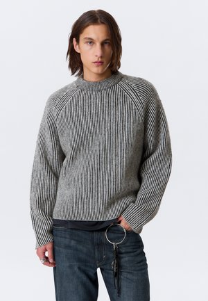 RAGLAN WOOLBLEND - Džemperis - white/black