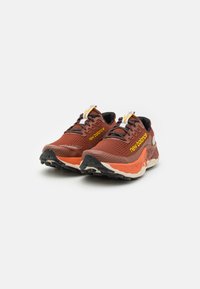New Balance FRESH FOAM X MORE TRAIL V3 - Zapatillas de trail running - relic brown