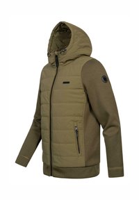 Hooded jack met een olijfgroen gewatteerd voorpaneel en gebreide mouwen. Voorzien van een voorrits en een zijzak met rits.
