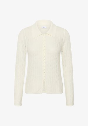 Krémový dlhý pletený sveter s golierom do špičky, gombíkmi pokrytými rovnakou textíliou na prednej strane a jemným otvoreným vzorom po celej ploche.