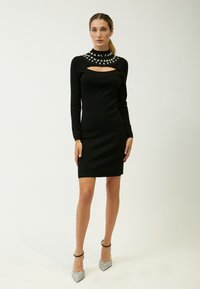 INFLUENCER CUT-OUT  - Strickkleid - black