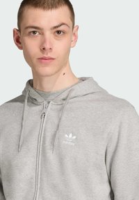 Pienoiskuva 3