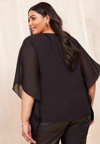 Curves Like These OVERLAY REGULAR FIT - Blūze - black