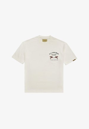 Cremefarvet bomulds t-shirt med korte ærmer, rund halsudskæring og et retro grafisk print med teksten "LA COURSE" og to bevingede figurer.