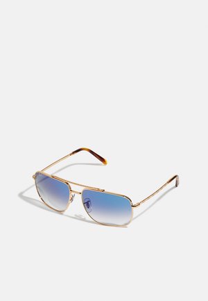 Occhiali da sole in metallo dorato con lenti blu sfumate, forma rettangolare, fine decorazione sulla montatura e accenti in tartaruga sulle tempie.