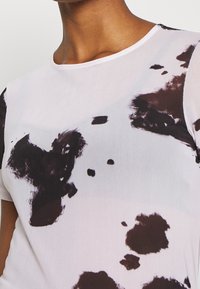 NA-KD Camiseta estampada - off-white