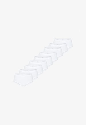 Caleçons en coton blanc, présentant un design simple et une ceinture élastique, alignés en une rangée de huit pièces identiques.
