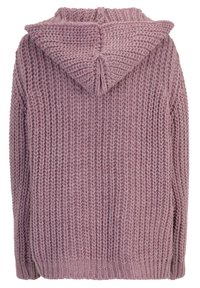 Hoodie en maille rose pâle avec un design texturé, présentant une couture centrale au dos et une capuche à forme arrondie.
