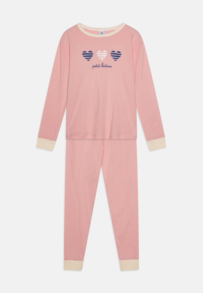 Ensemble de pyjama pour enfants rose avec des manches longues. Dispose d'un col et de poignets crème, ornés de cœurs bleu marine et rayés. Tissu doux.