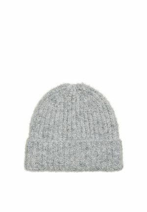 Bonnet gris doux en tricot avec texture côtelée et bord replié, adapté au temps froid.