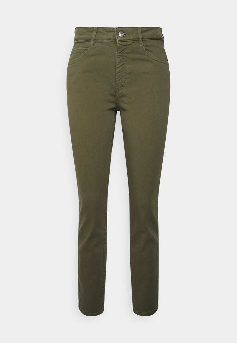 Pantalon slim couleur vert olive avec fermeture par bouton et zip, poches avant et arrière, taille mi-haute.