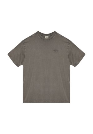 Effen bruingrijs T-shirt met korte mouwen, ronde hals en klein "HALO" logo geborduurd op de linkerborst.