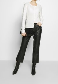 Anna Field Strickjacke - white