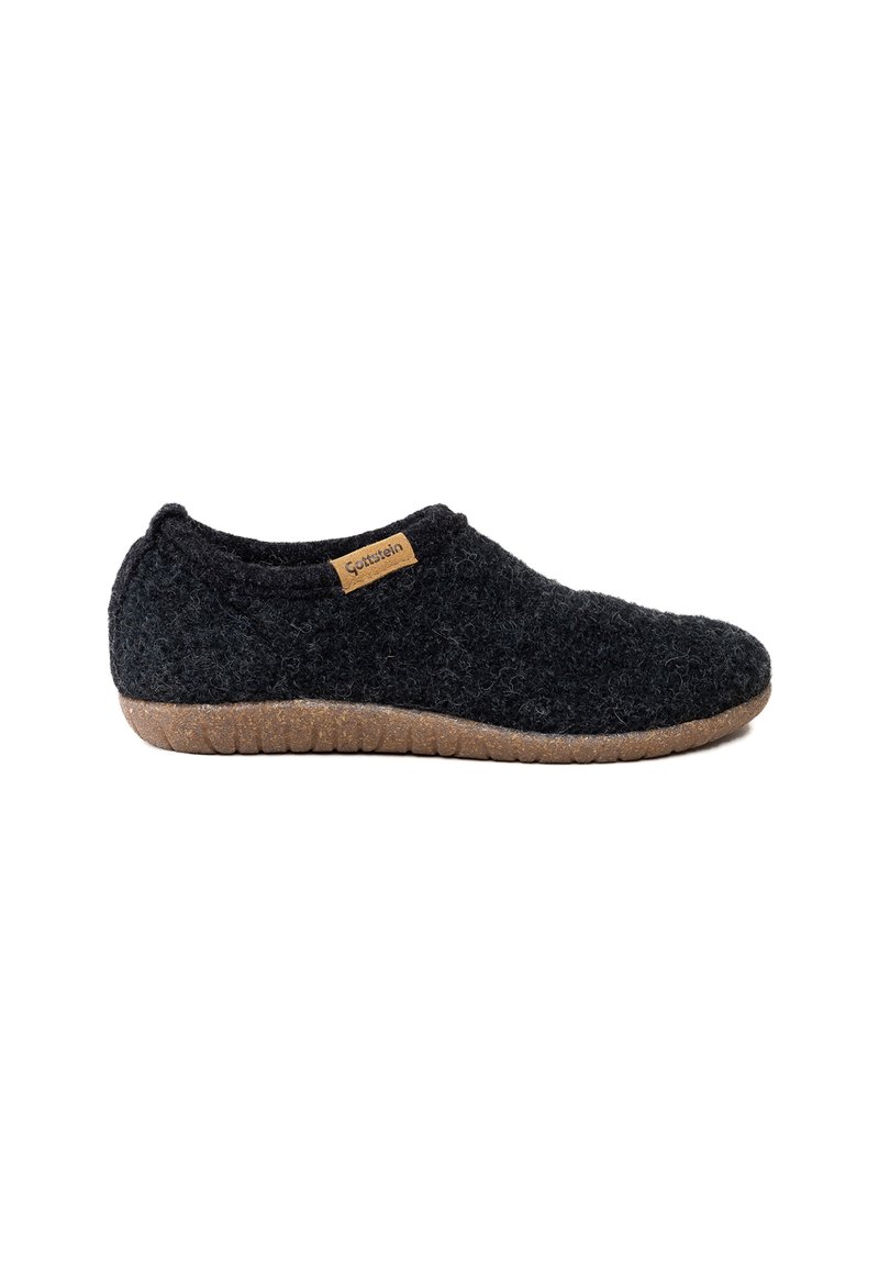 Sort filt-slipper med en struktureret overdel, en rund tå og et tag i tan læder. Har en fleksibel gummisål med vandrette riller for bedre greb.