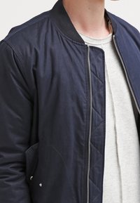 Jack & Jones Sudadera - white
