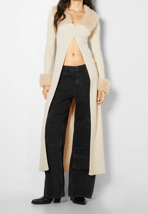 Strickjacke - sand
