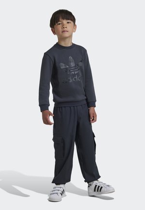 adidas Originals CREW SET - Tuta - carbon