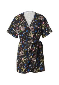Blumenkleid mit kurzen Ärmeln, tiefem V-Ausschnitt, schwarzem Hintergrund, mehrfarbigen Blumen, gebundenem Taillendetail, leichtem Stoff.