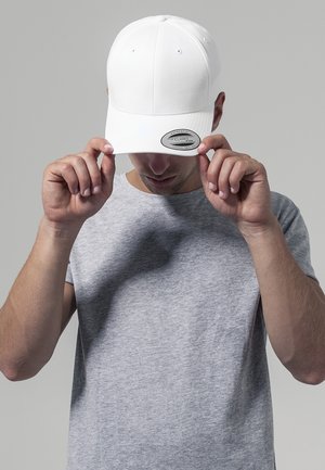 CURVED CLASSIC - Caps - white