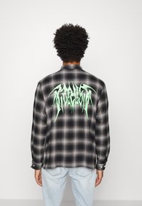 Weekday Camisa - black