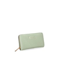 Portafoglio in pelle verde chiaro con una trama intrecciata testurizzata, accessori in oro e chiusura con zip. Presenta una placca con il logo sul davanti.