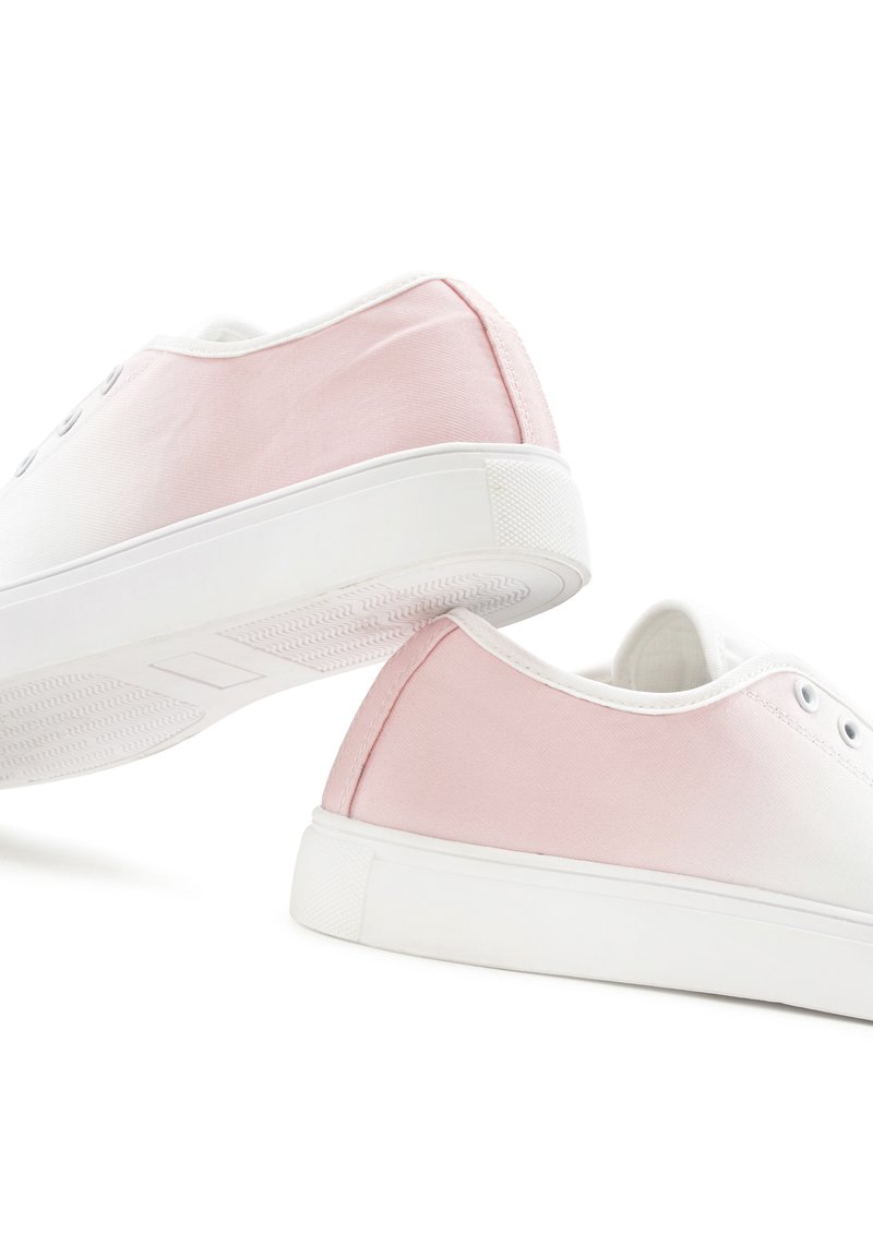 Damen Sneaker low | LASCANA Sneaker low weiß rosé/weiß - BX03426 Damen Sneaker low | LASCANA Sneaker low weiß rosé/weiß - BX03426