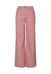 PCBILLO WIDE - Flared Jeans - chili oil/cloud dancer