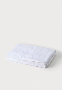 Δεν επιλέχθηκε, white