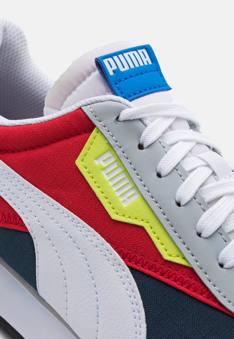 Puma Future Rider Play On Unisex Trainers Spellbound White Ultra Blue Blue Zalando Co Uk